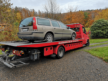 Bilskrot i Trollhättan återvinner bilen på rätt sätt