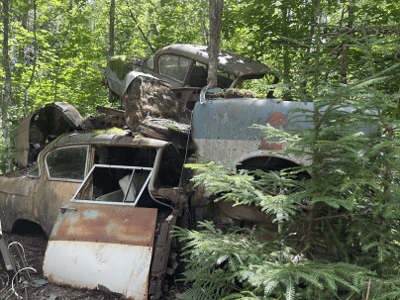 Skrota bilen miljömässigt på bilskrot i Hallstahammar ger eftertankar