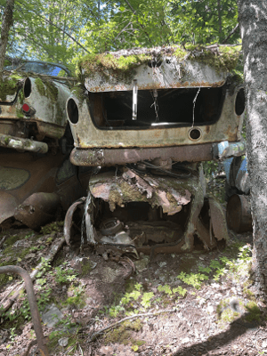 Miljön i fokus på bilskrot för att skrota bilen i Malung