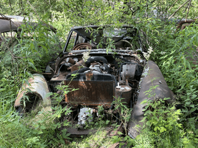 Bilskrot i Lerum söker efter Fiat-Regata