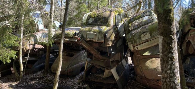 Vilka risker finns det med illegala bilskrotar?