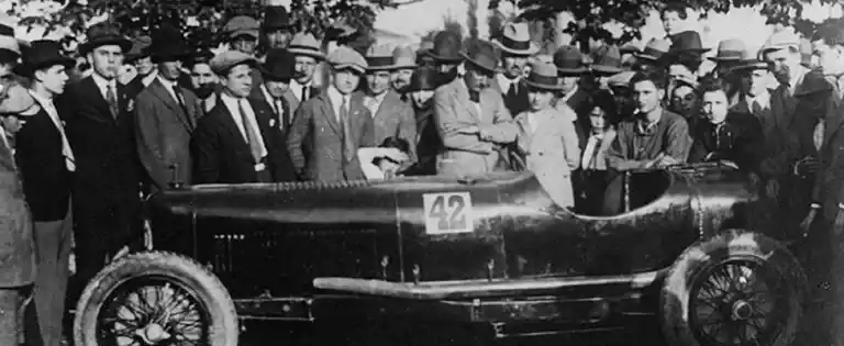Maserati Tipo 26, den första Maseratin, efter segern i Bologna 1926