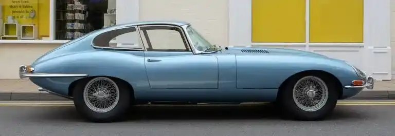 Jaguar E-Type Series 1 coupé från 1964
